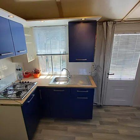 Mobile Elena * Peschici