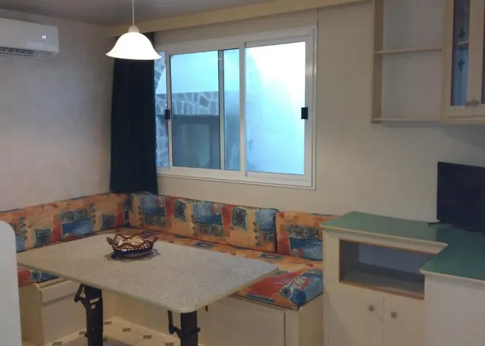 アパート Mobile Elena